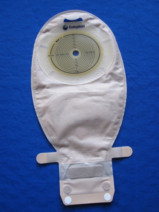 In a one-piece ostomy system, the wafer is permanently attached to the pouch. Because of this, swapping out different pouch styles on the same wafer is impossible.